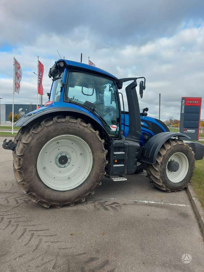 Valtra T235V, тракторы