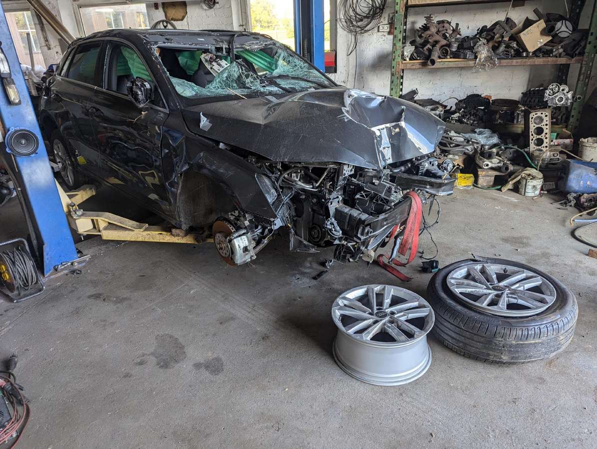 Audi A3, 1.5 l., hatchback