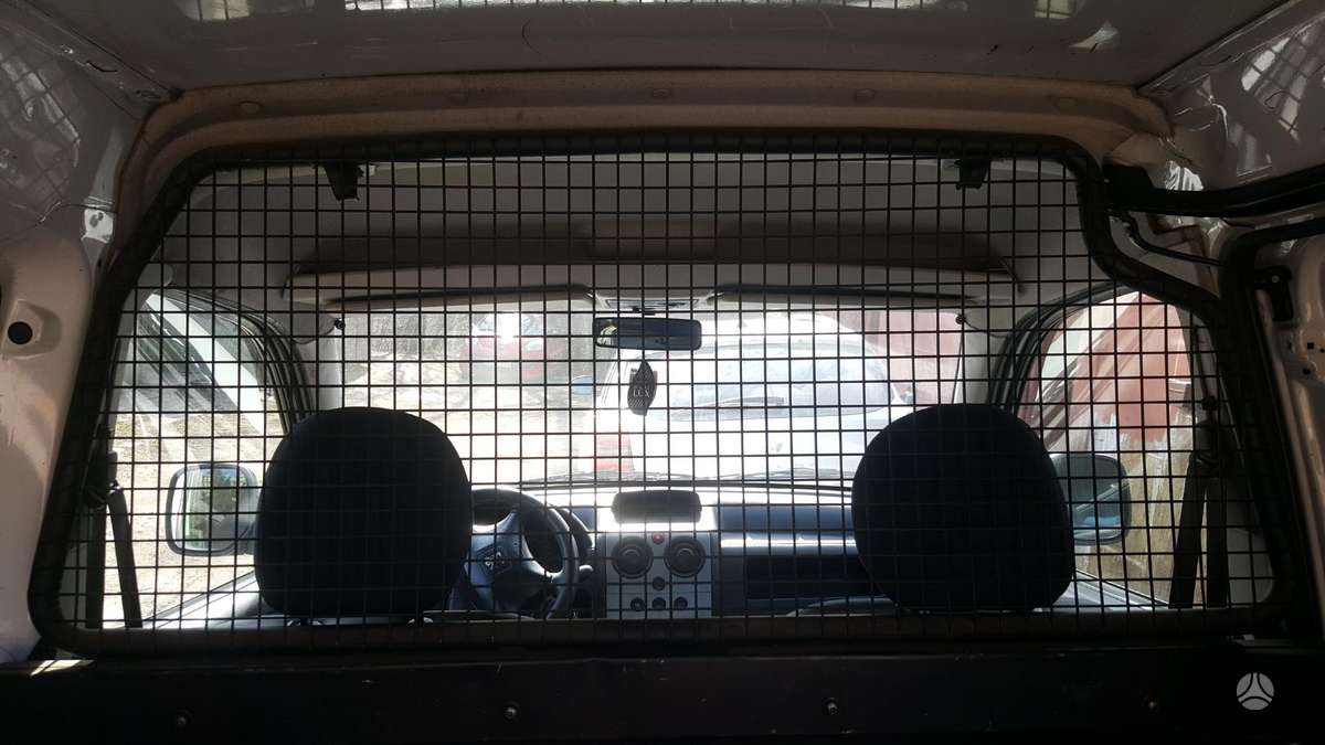 Peugeot Partner dalimis. 564