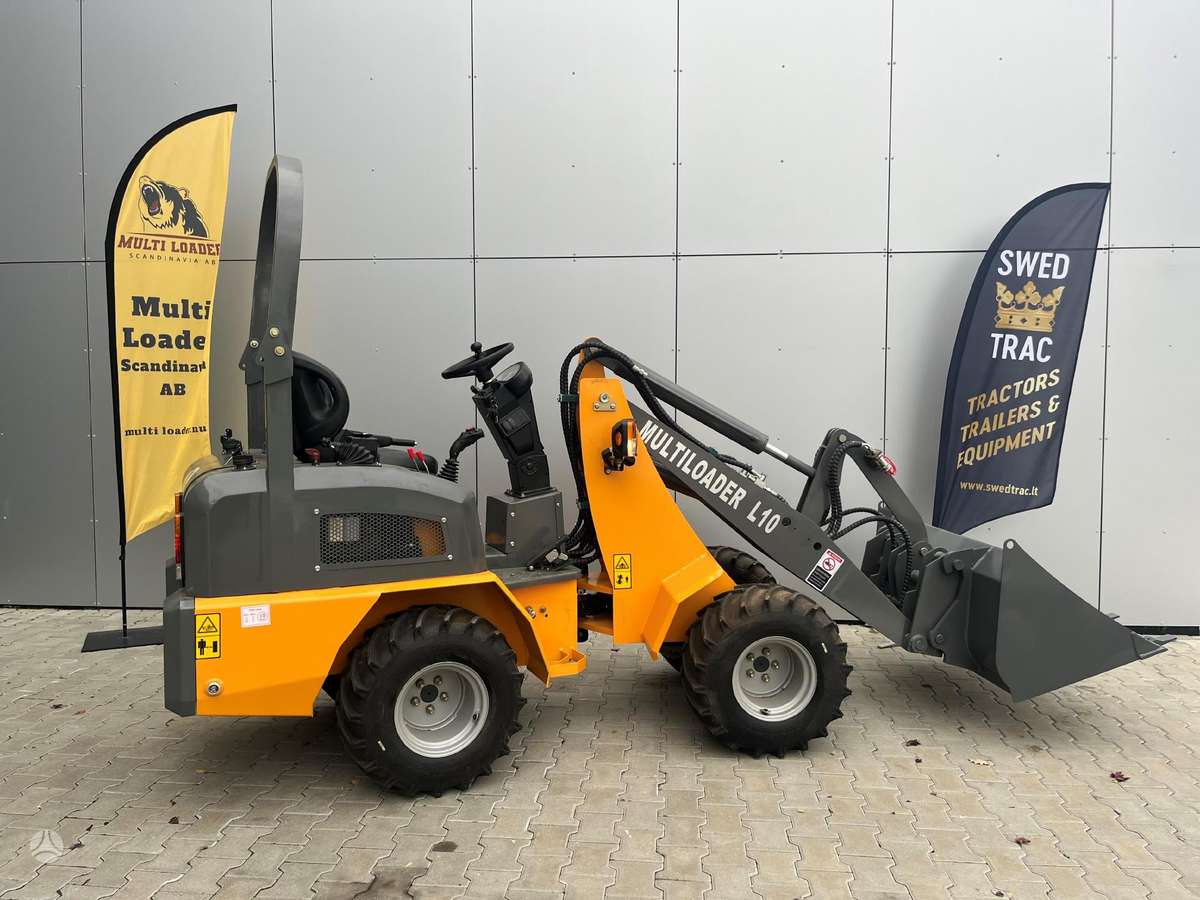 MULTILOADER L10, self-propelled loaders