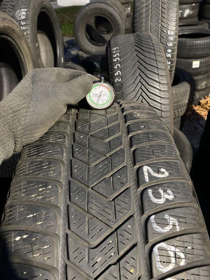 Pirelli Scorpion, universalios 235/60 R18