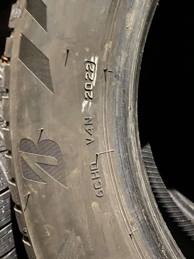 Bridgestone Weather control A005, всесезонные 225/60 R18
