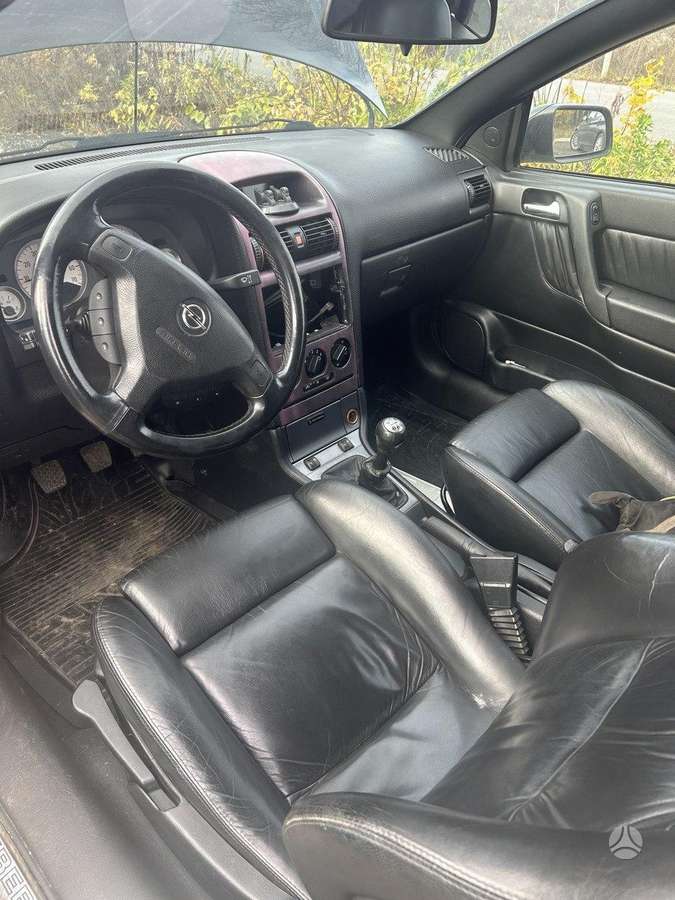 Opel Astra for parts