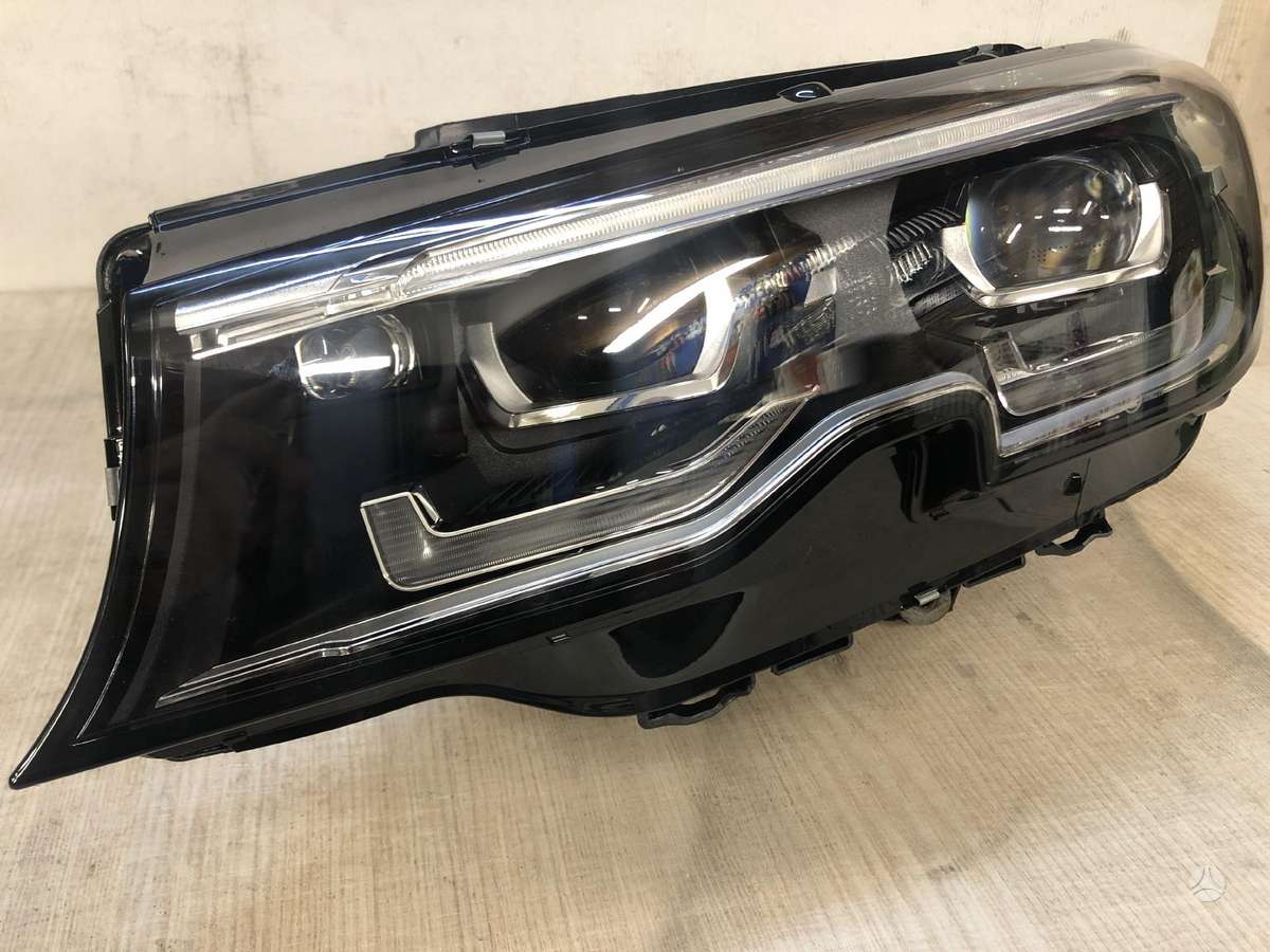 BMW 3 serija, 9481701, žibintai