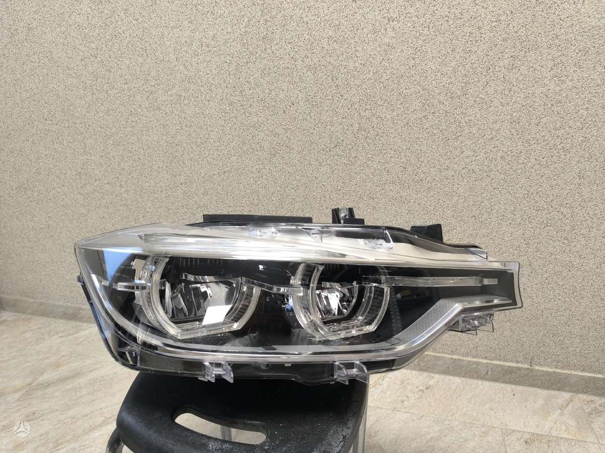 BMW 3 serija žibintai