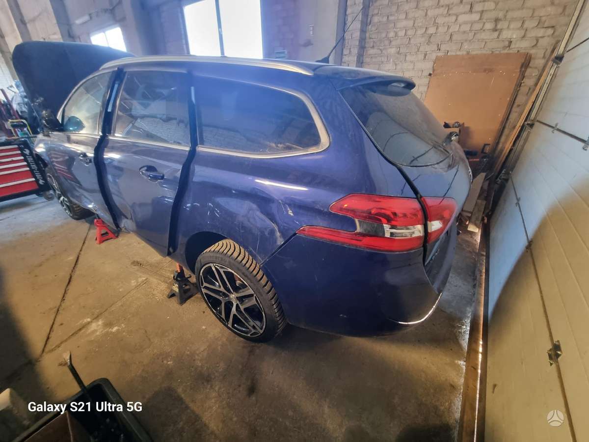Peugeot 308 по частям
