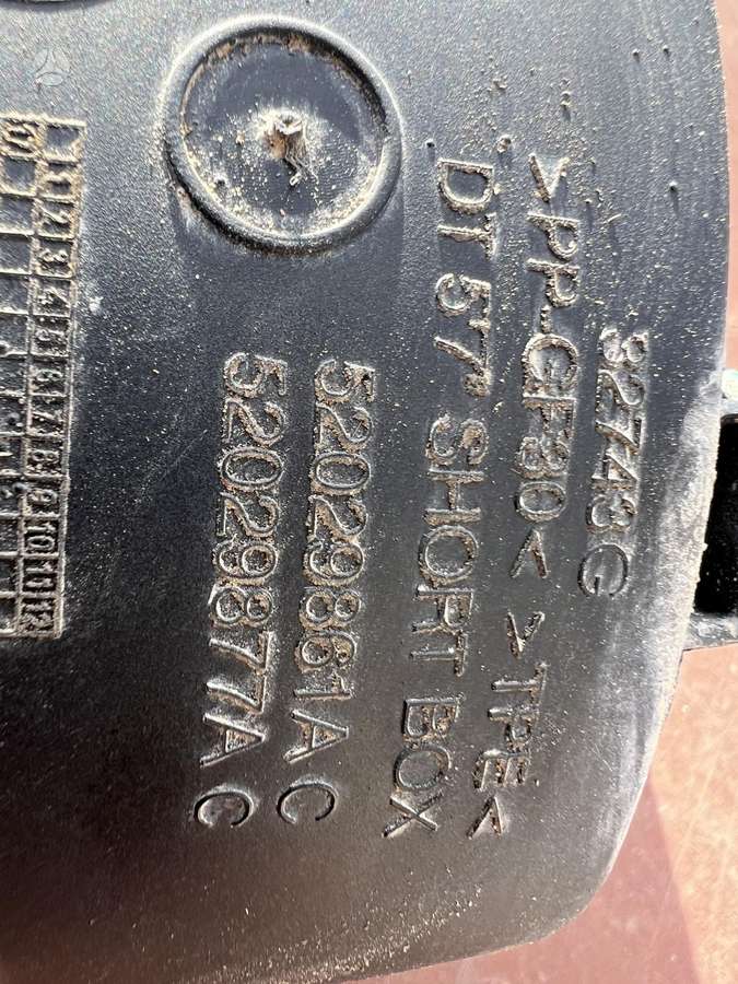 Dodge Ram kėbulo dalys