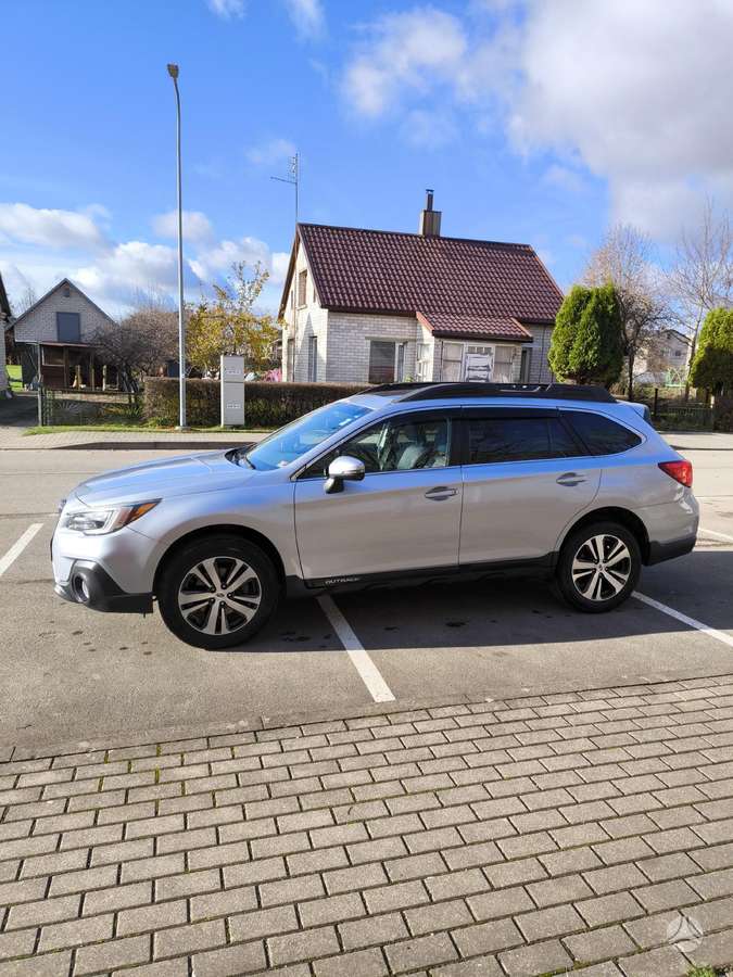 Subaru Outback - 4