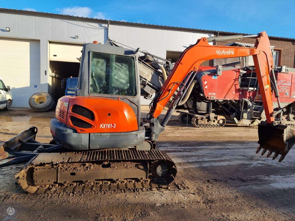 Kubota KX 161-3A, ekskavatoriai