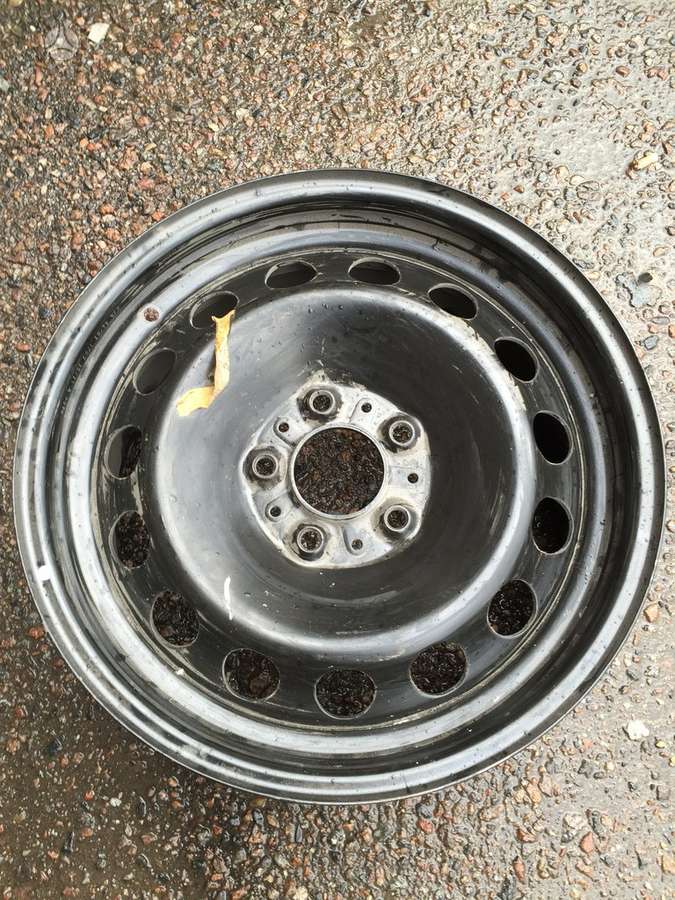 BMW, стальные штампованные диски, R16