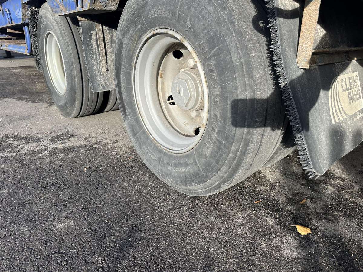 Fruehauf D33C2NL, custom trailer / semi-trailer