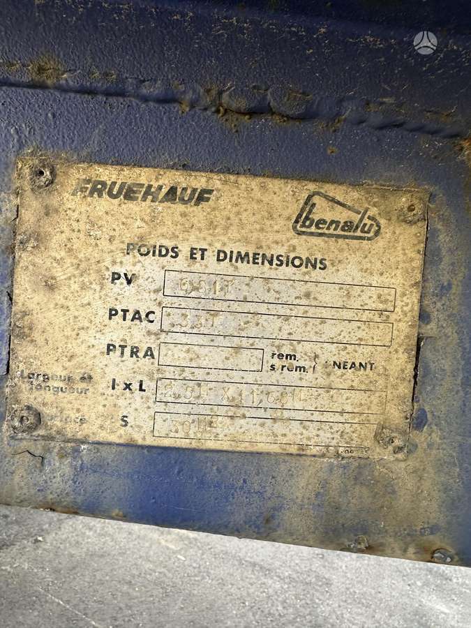 Fruehauf D33C2NL, спец. прицепы и полуприцепы