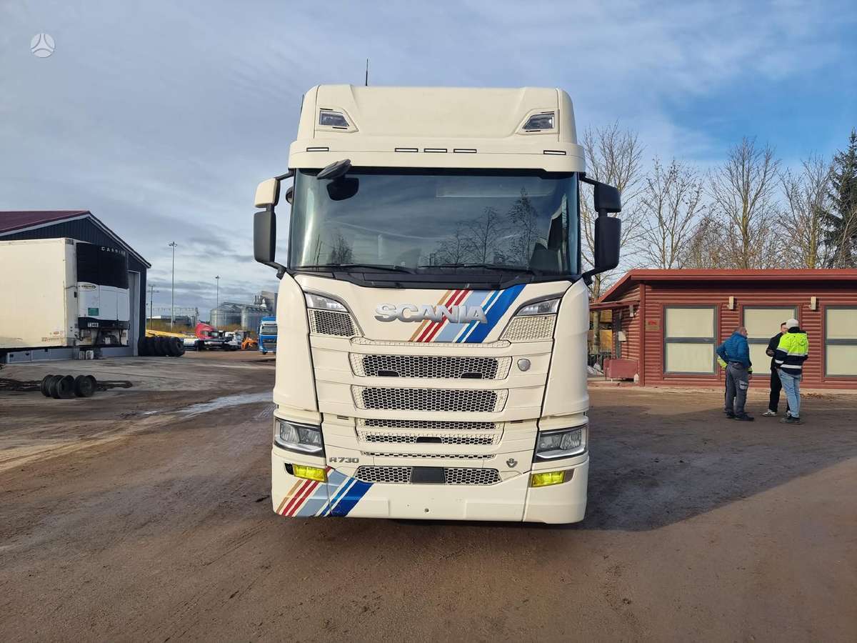 Scania R 730, 2 miegamosios vietos