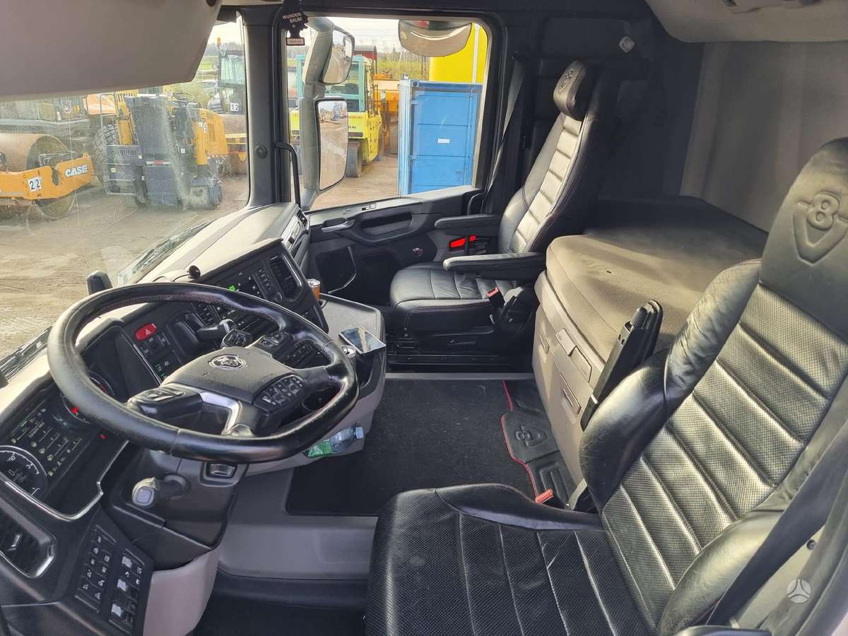 Scania R 730, 2 miegamosios vietos