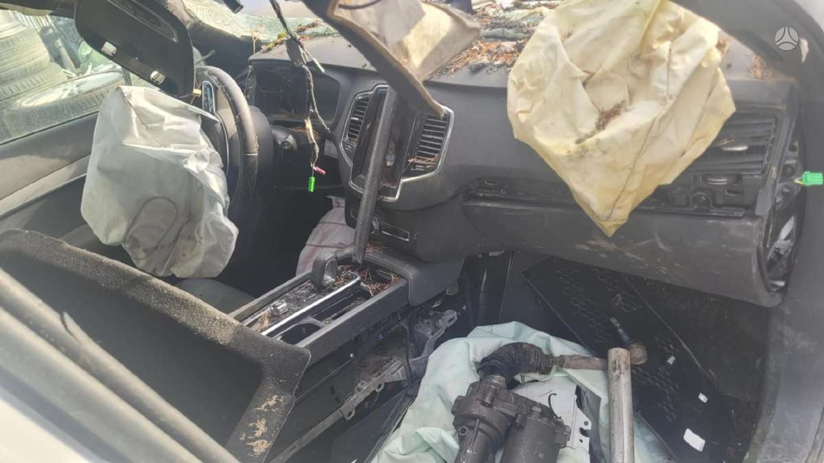 Volvo XC90, B420T10, Rida 20000 km