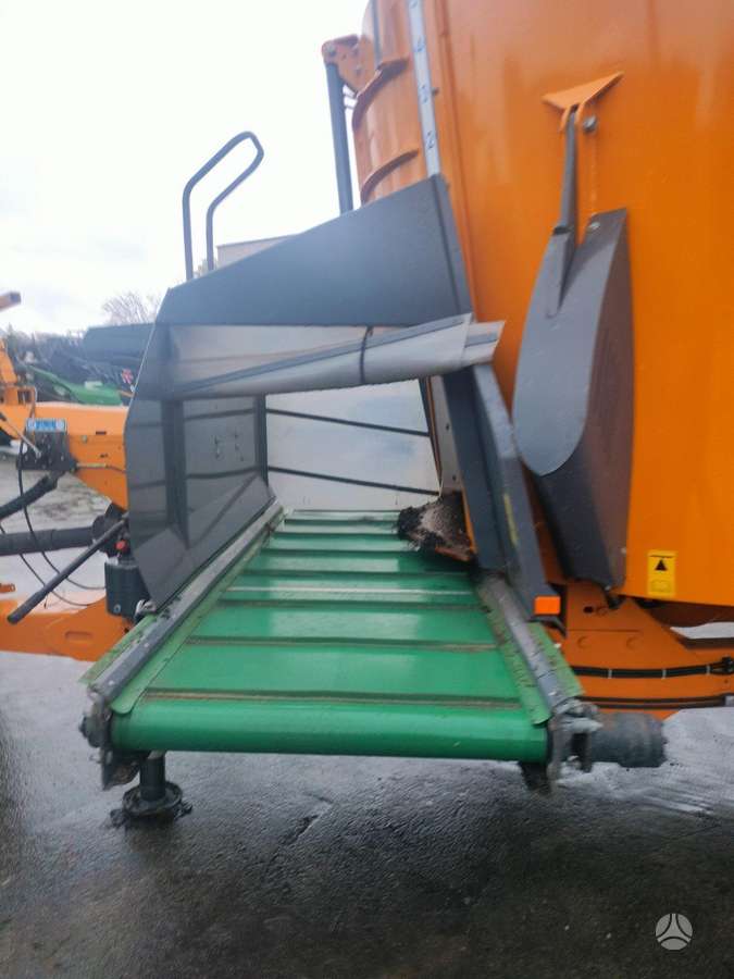 Lucas Spirmix 160, кормосмесители / кормораздатчики