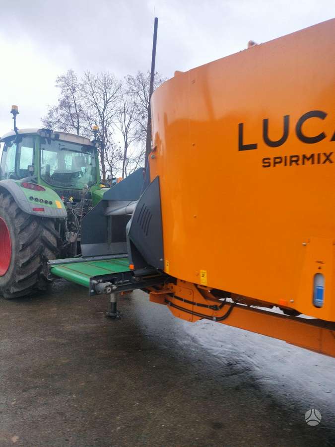Lucas Spirmix 160, кормосмесители / кормораздатчики