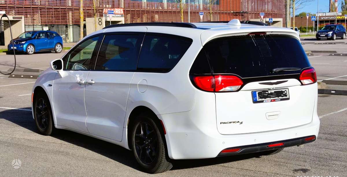 Chrysler Pacifica, 3.6 l., Минивэн