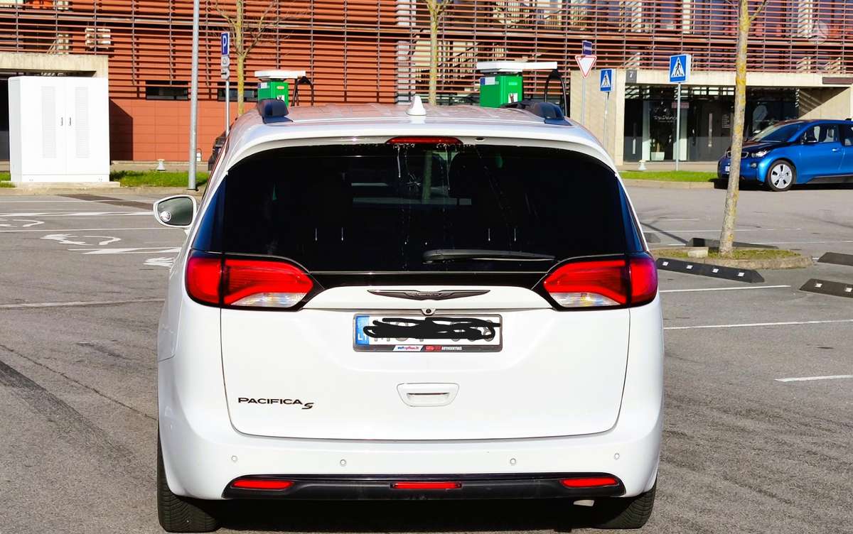 Chrysler Pacifica, 3.6 l., Минивэн
