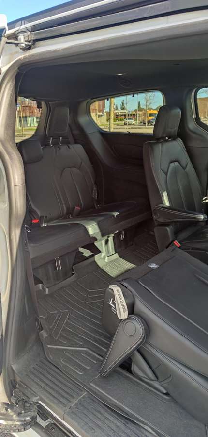 Chrysler Pacifica, 3.6 l., Минивэн