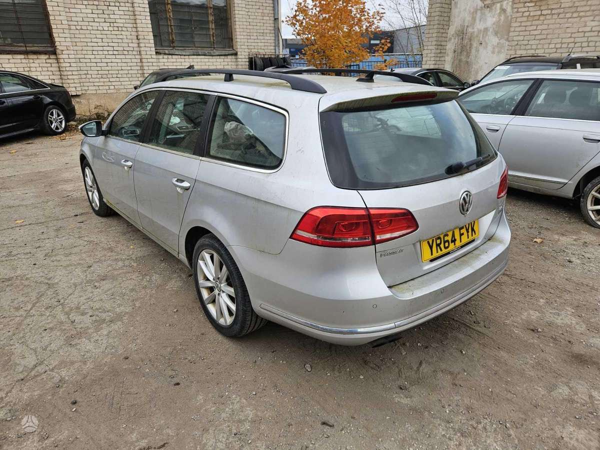 Volkswagen Passat for parts. Cff