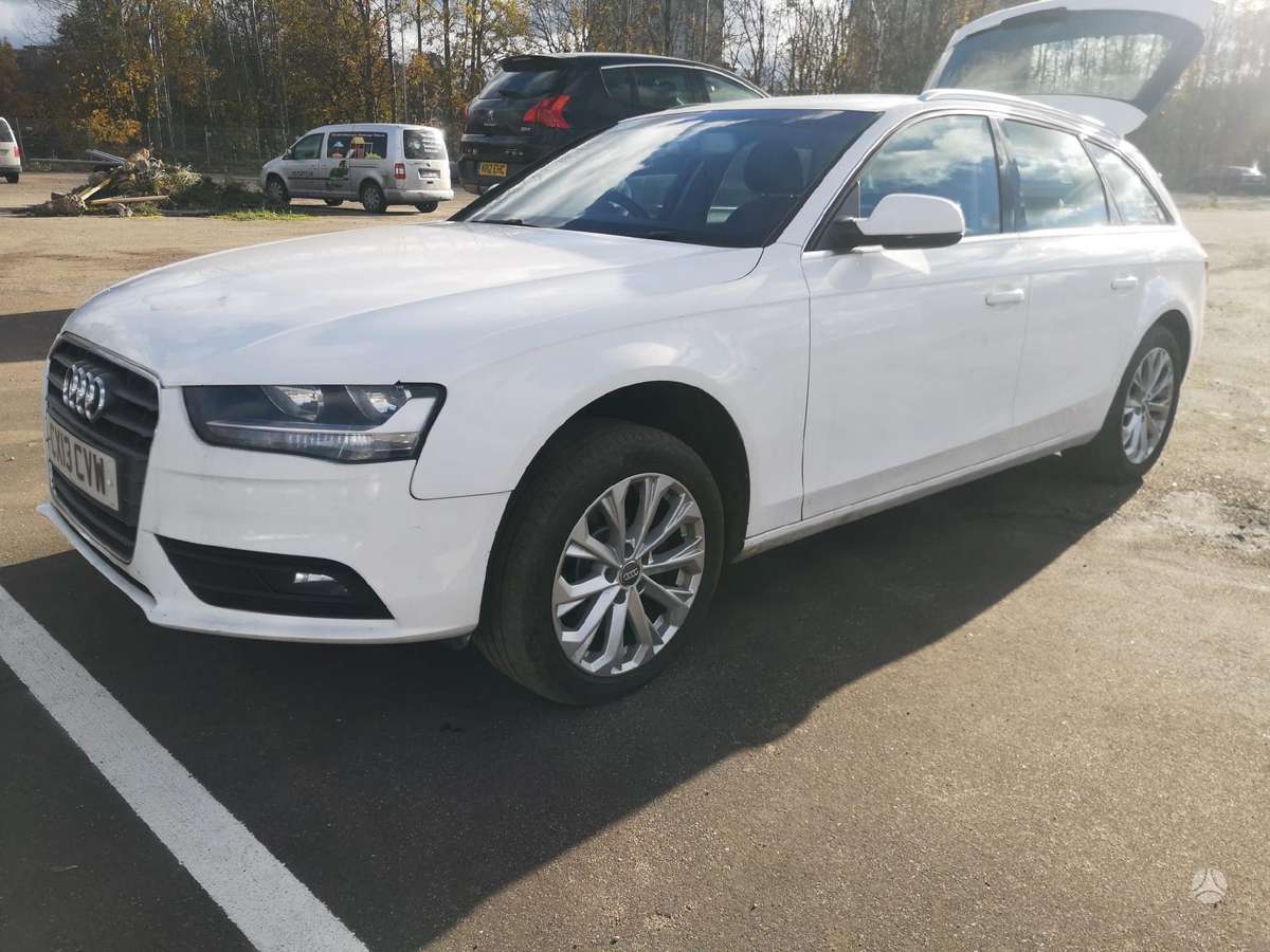 Audi A4 по частям