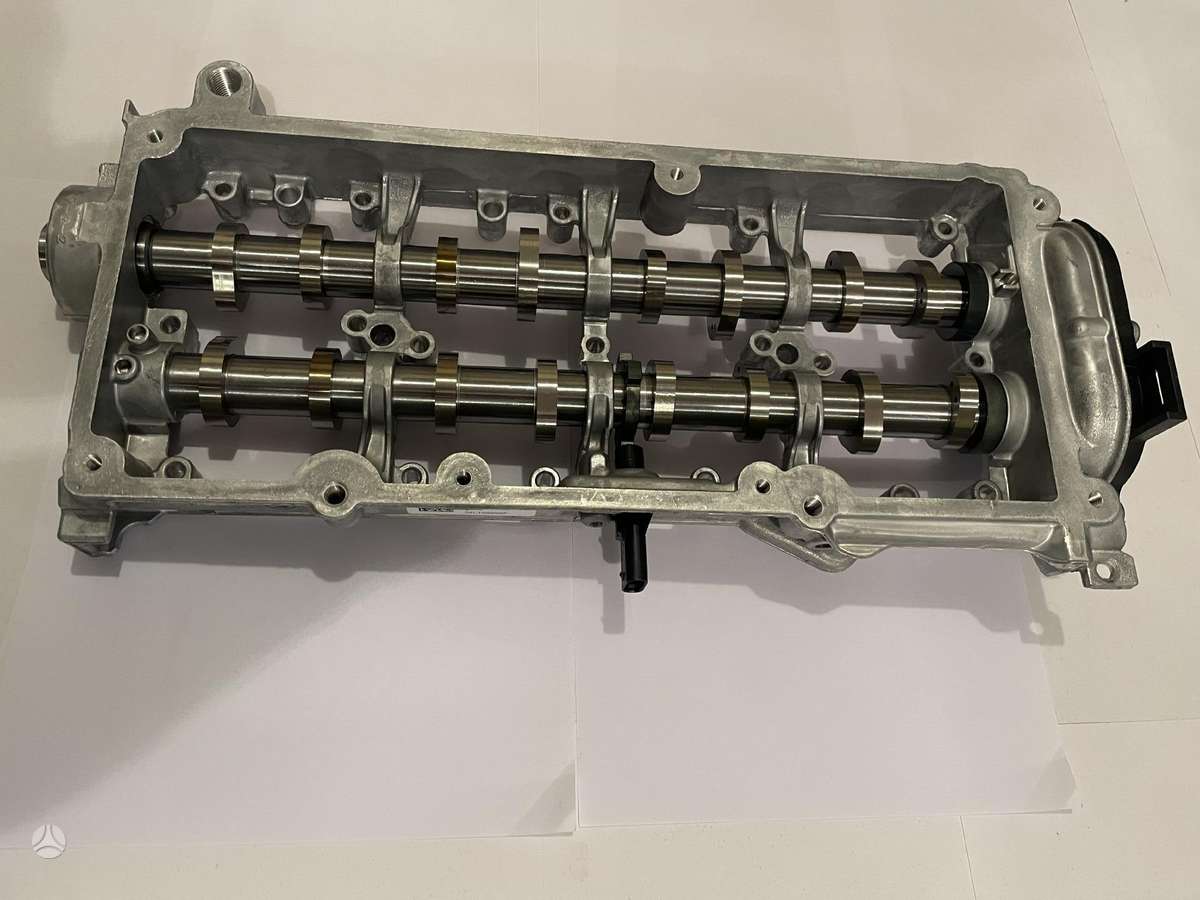 Volkswagen Passat моторная головка