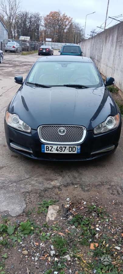 Jaguar XF for parts