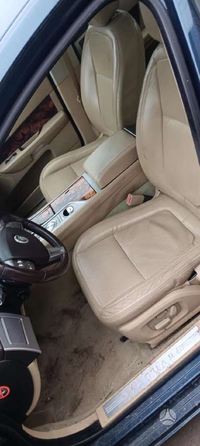 Jaguar XF for parts