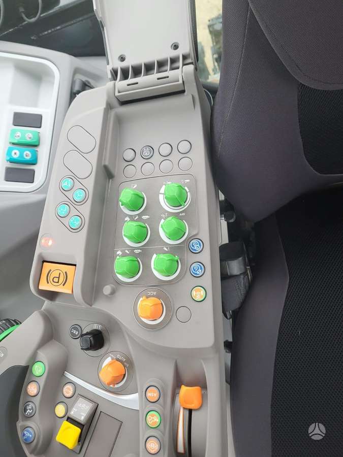 Deutz-Fahr 9340 TTV, тракторы