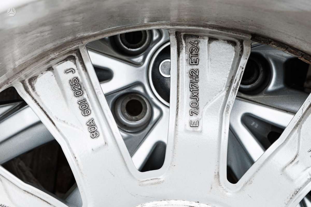 -Kita- Audi, light alloy, R17