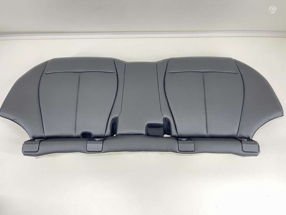 BMW 2 serija dalimis