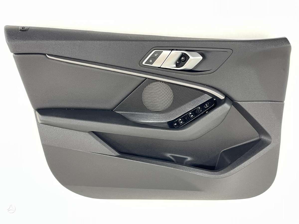 BMW 2 serija dalimis