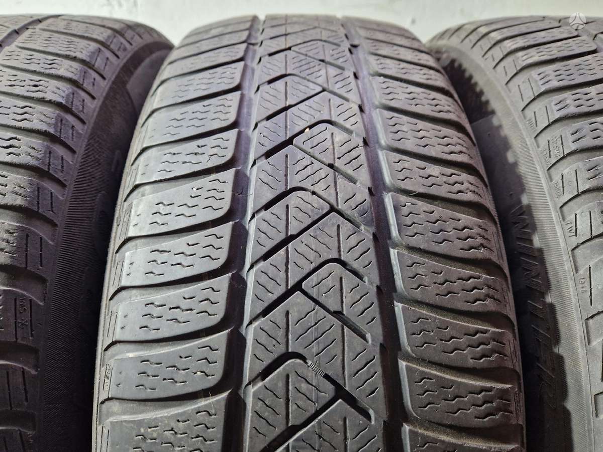 Pirelli 4-5mm, žieminės 225/60 R18