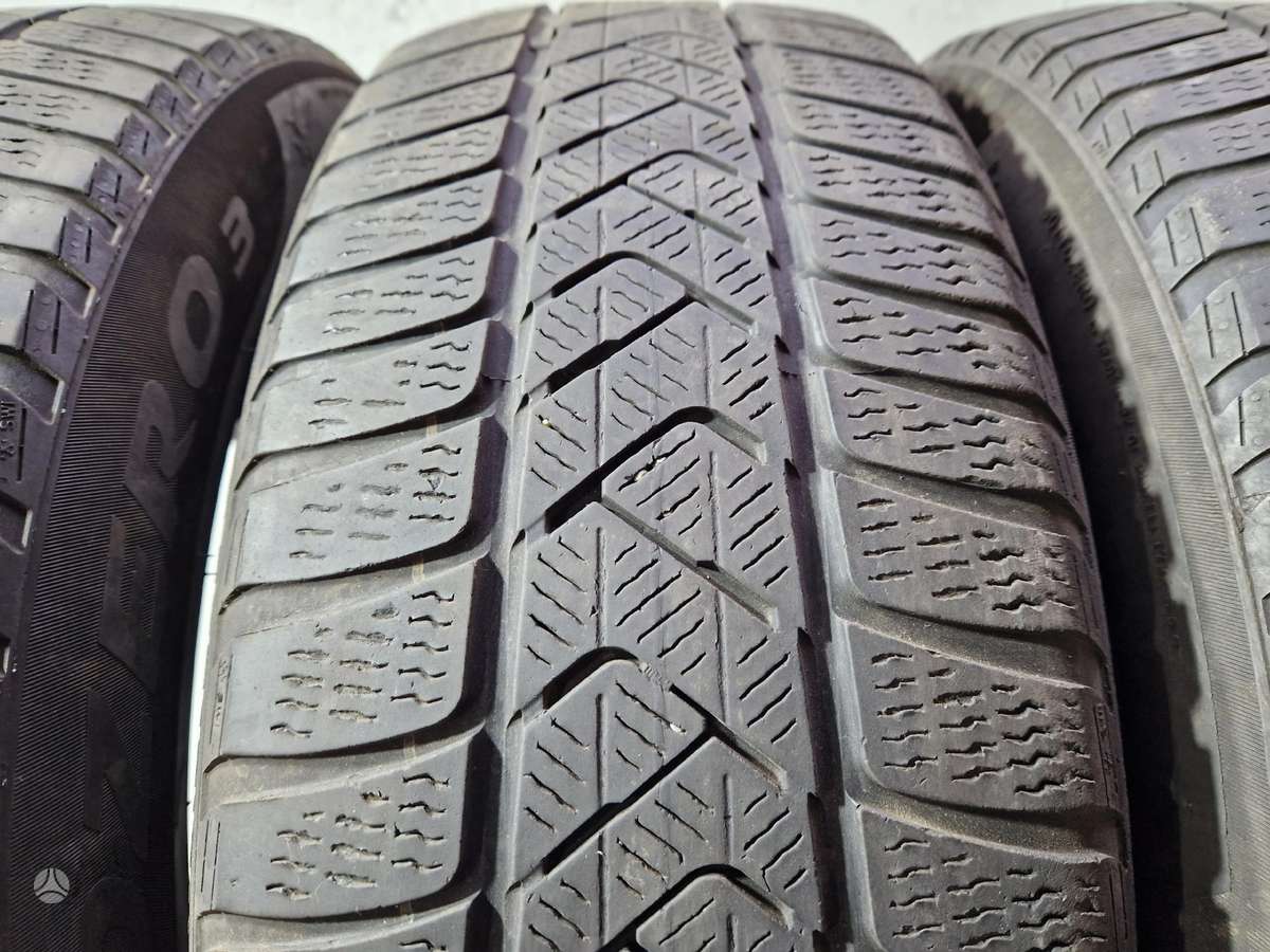 Pirelli 4-5mm, winter 225/60 R18