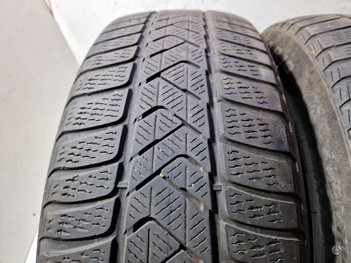 Pirelli 4-5mm, winter 225/60 R18