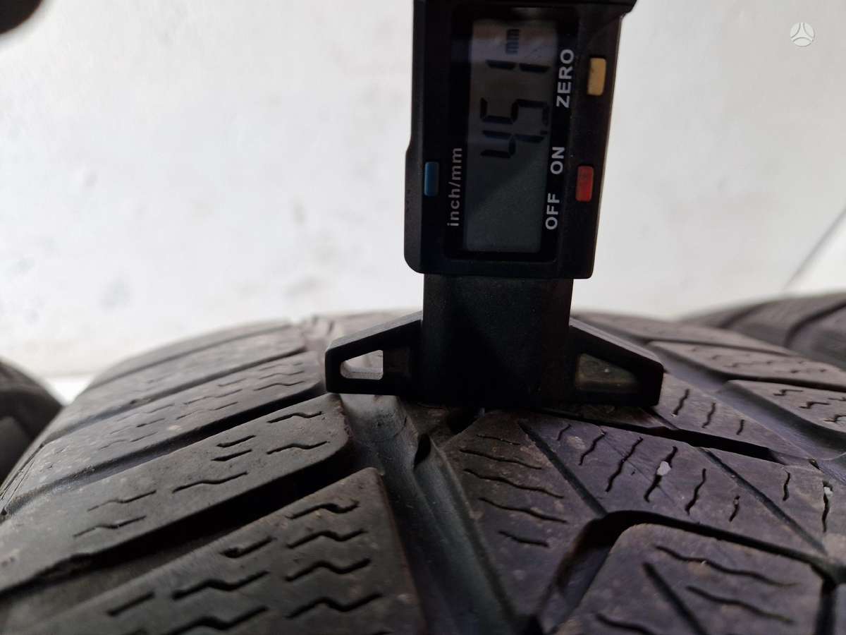 Pirelli 4-5mm, žieminės 225/60 R18