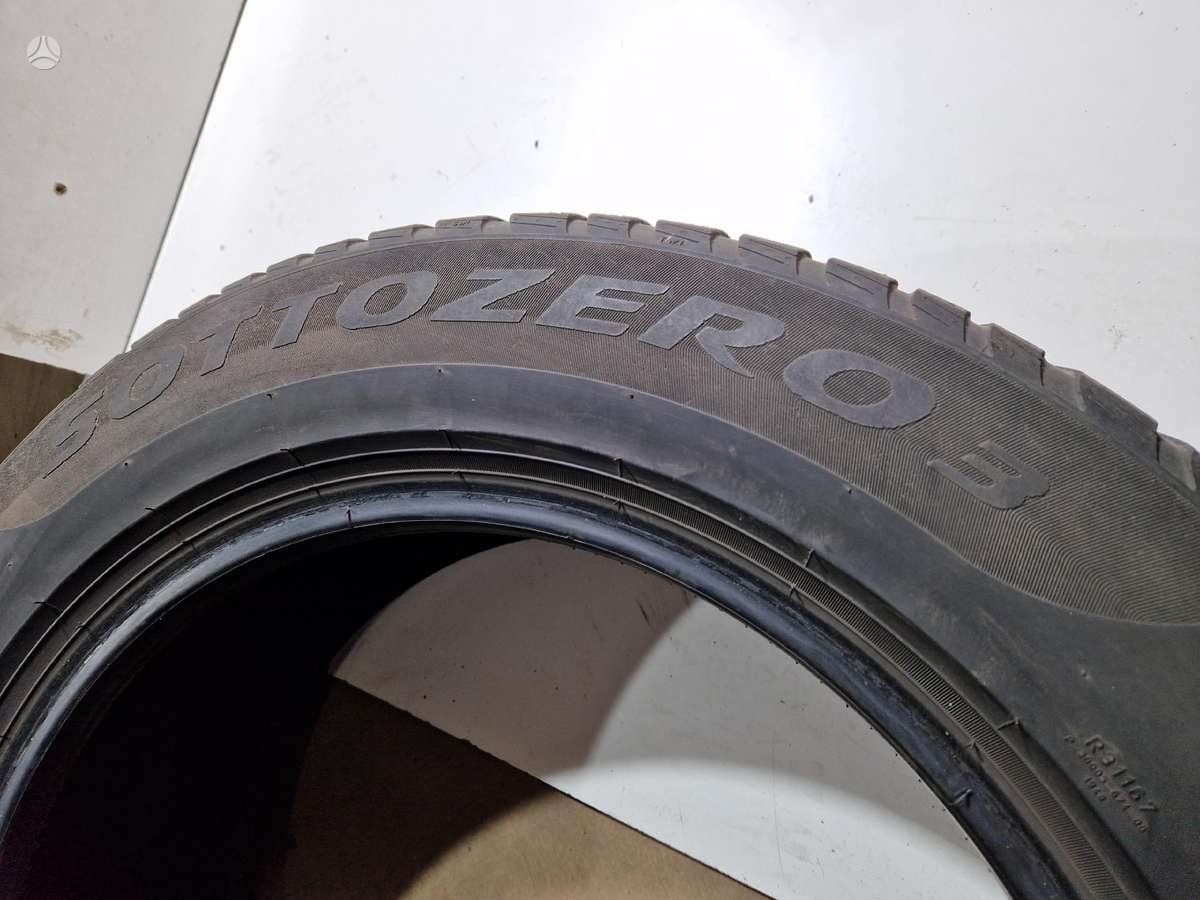 Pirelli 4-5mm, winter 225/60 R18