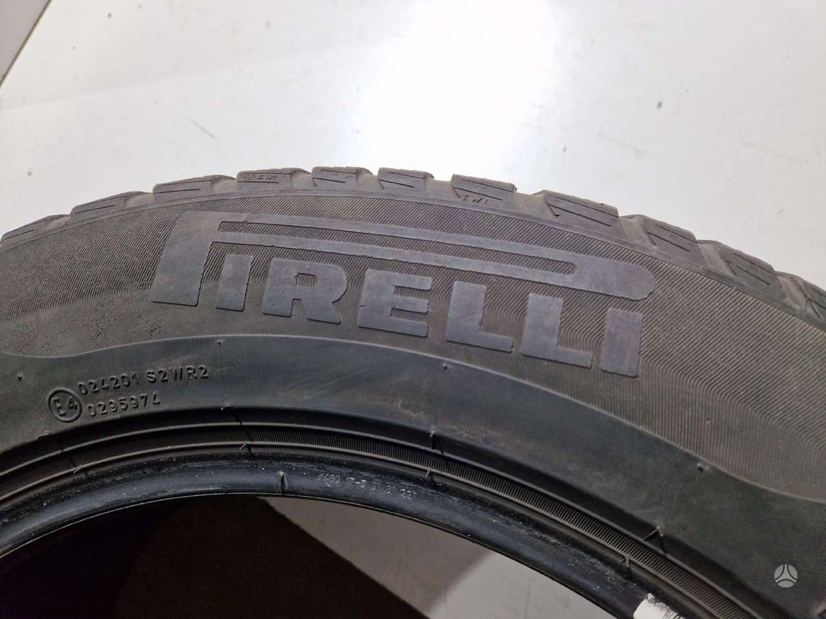 Pirelli 4-5mm, žieminės 225/60 R18