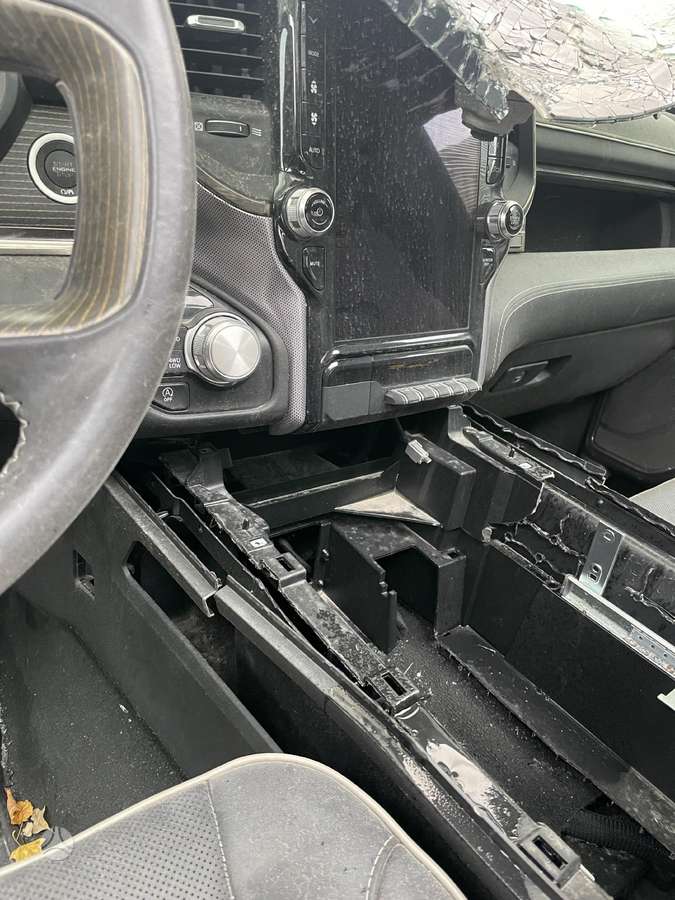 Dodge Ram по частям
