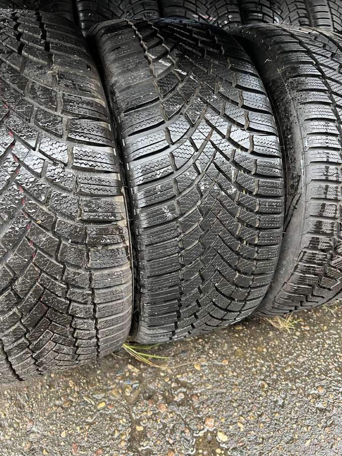 Bridgestone Hankook, winter 235/40 R18