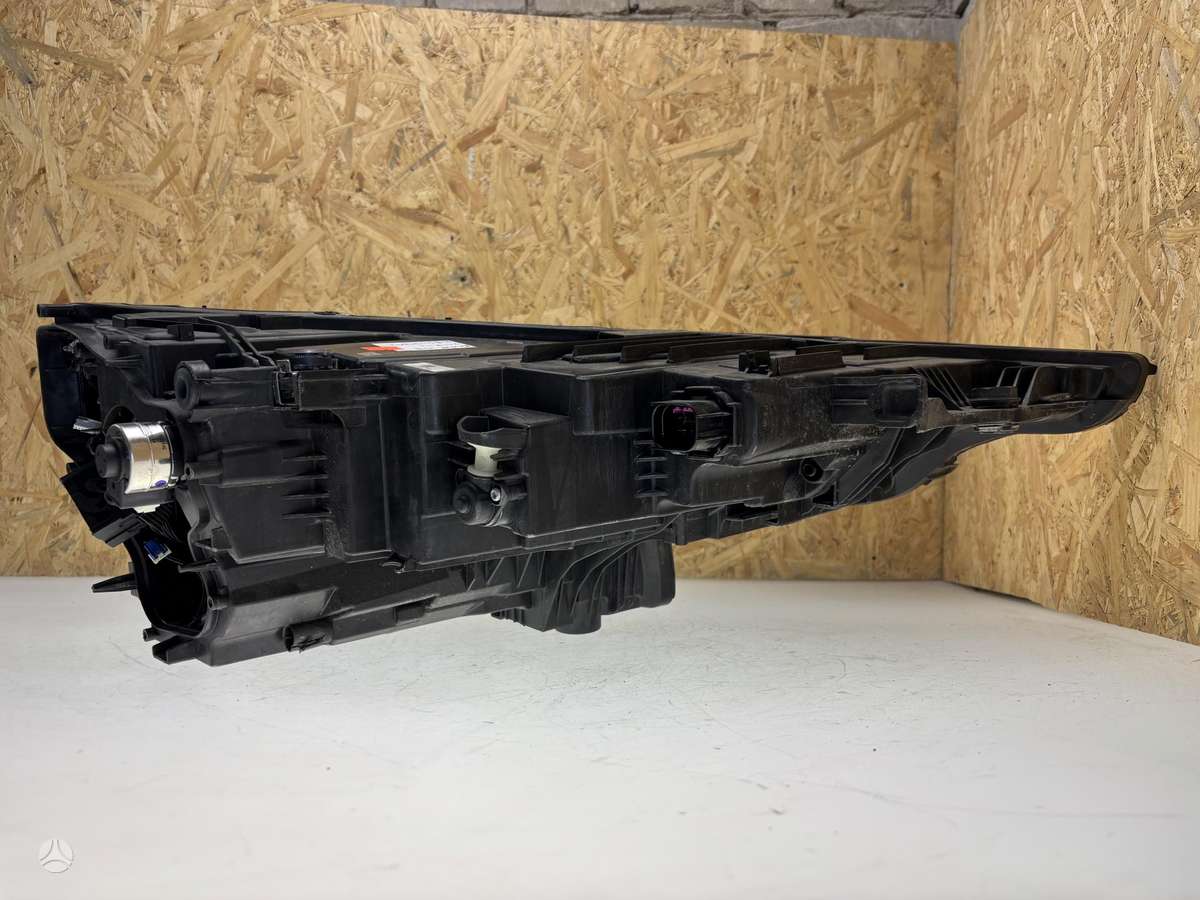 Audi Q8, 4M8941035, Cen23388