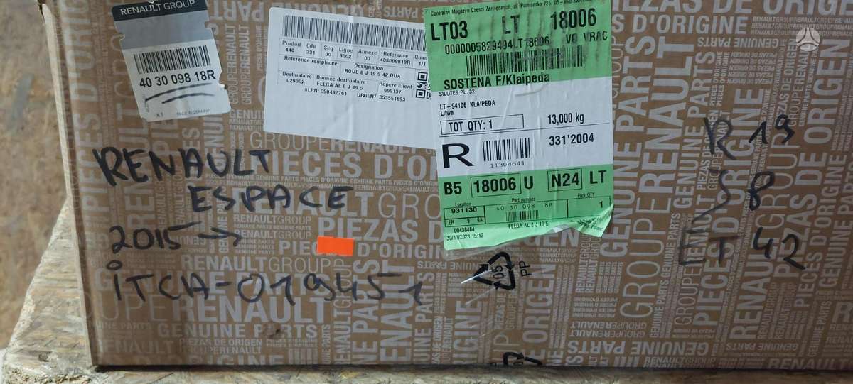 Renault Espace, 403009818, Cen21282