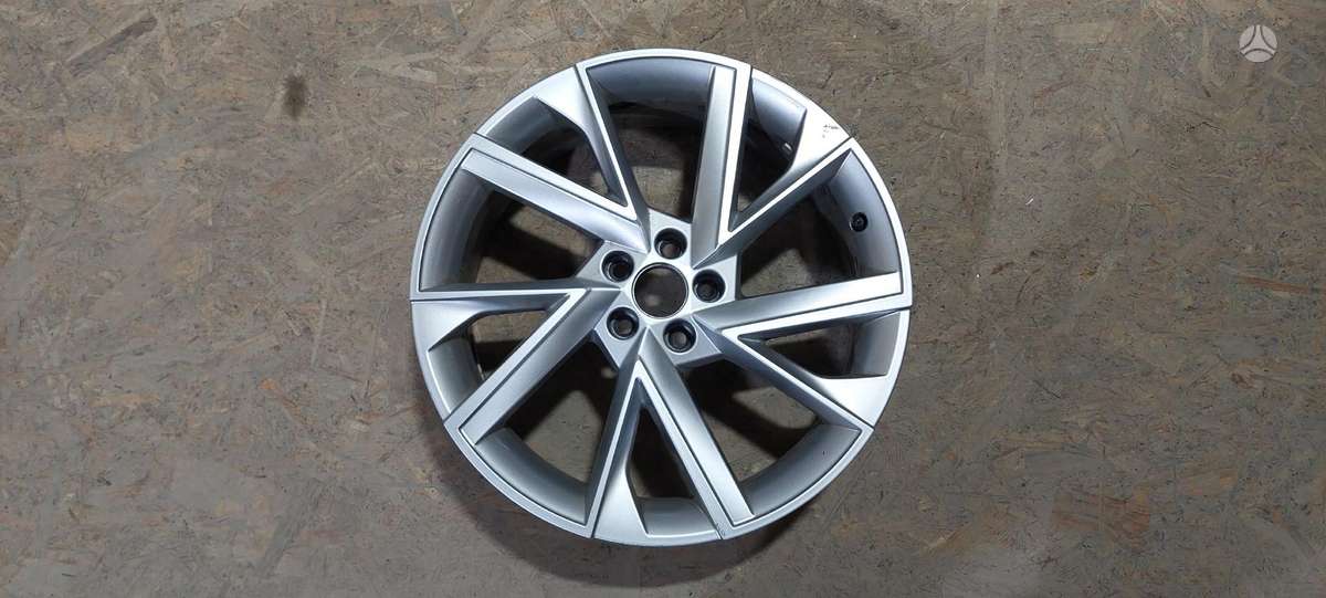 Skoda Kamiq, 657601025, Cen21283