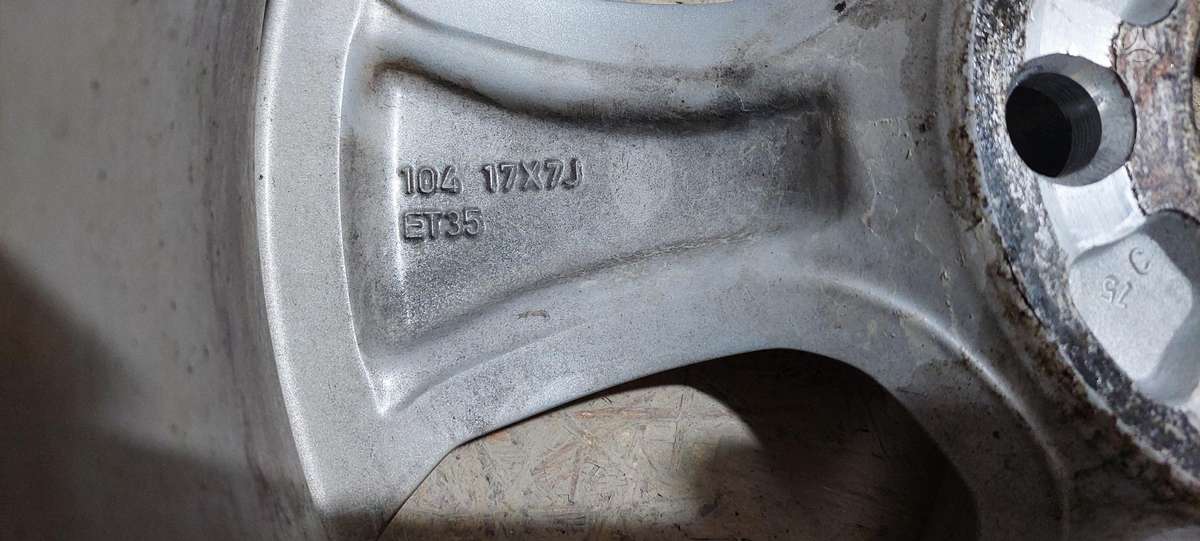 Toyota RAV4, PW45742000, Cen21301