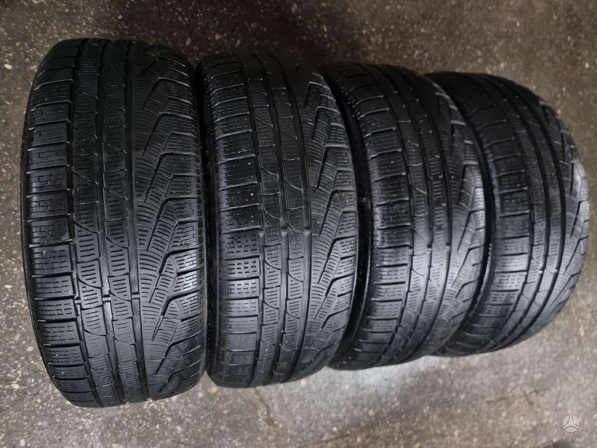 Pirelli, all-season 225/45 R18