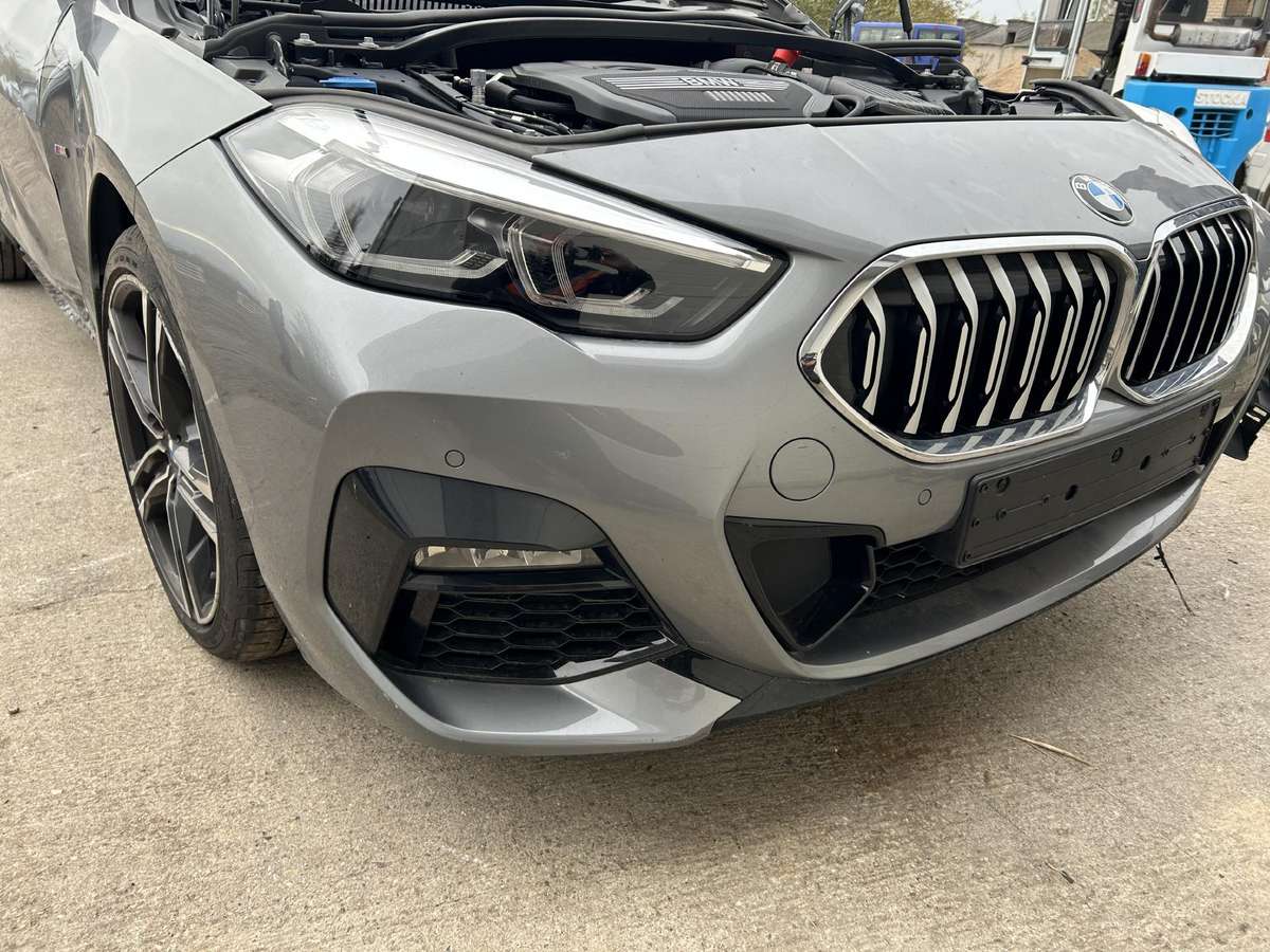 BMW 2 serija