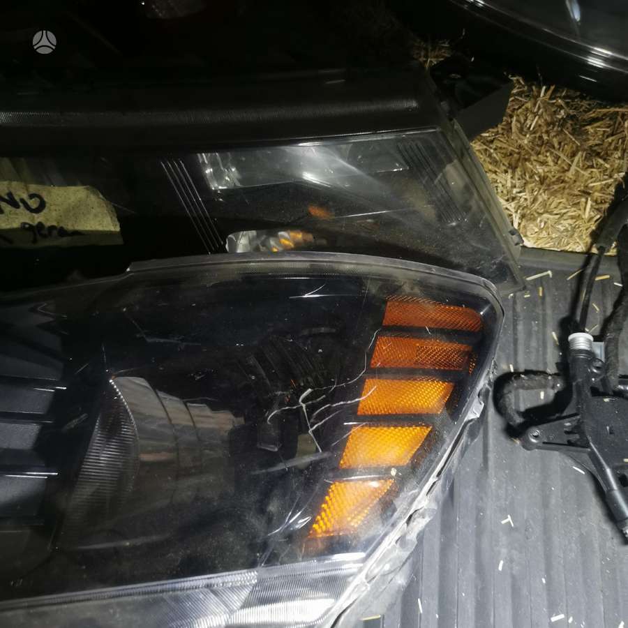 Dodge Journey kėbulo dalys