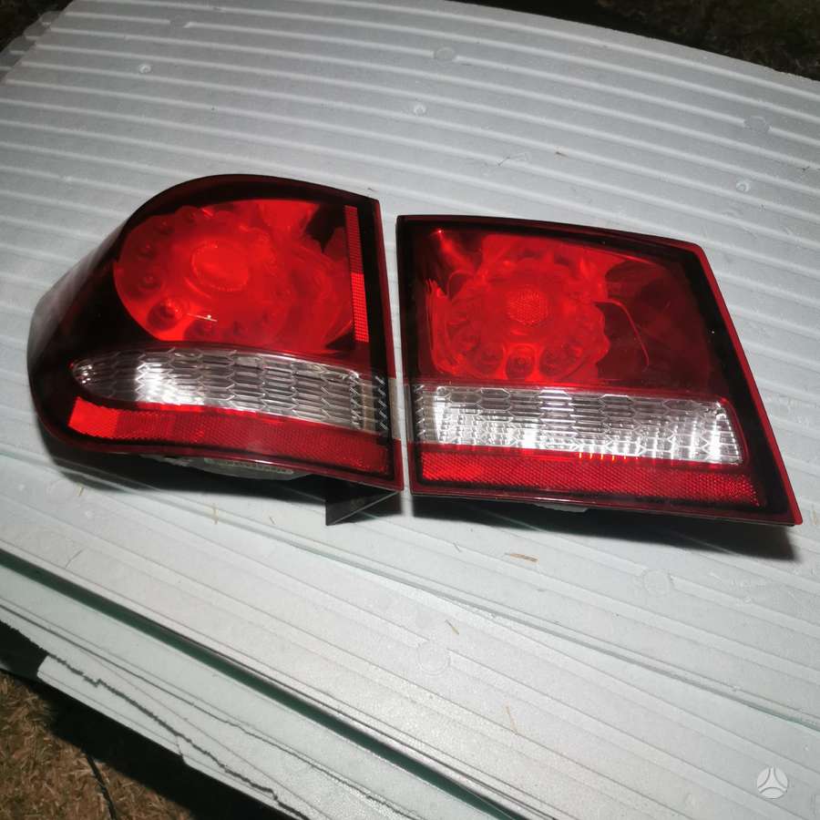 Dodge Journey kėbulo dalys