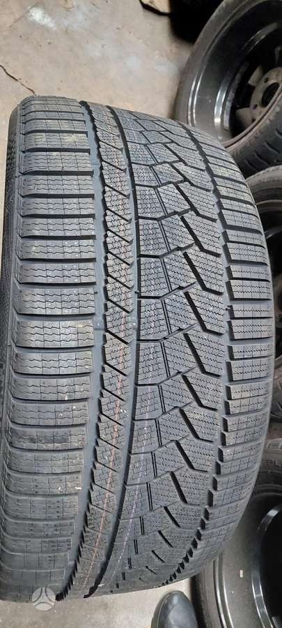 Continental, žieminės 285/45 R22